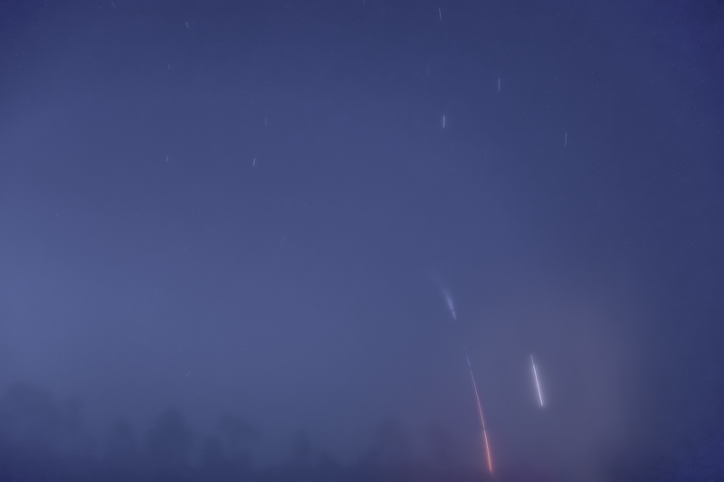 Illustration for article titled Stars, A Rocket, An Art Show